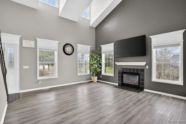 9055 Hegel Road, Goodrich, MI 48438