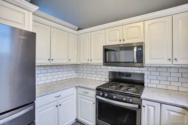 9055 Hegel Road, Goodrich, MI 48438