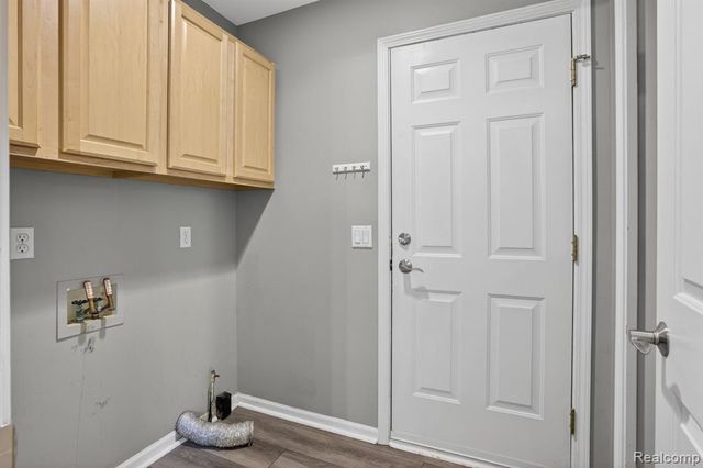 9055 Hegel Road, Goodrich, MI 48438