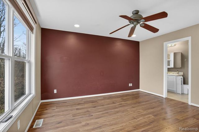 9055 Hegel Road, Goodrich, MI 48438