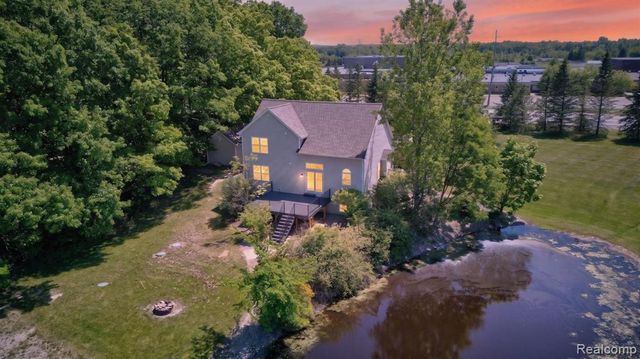 9055 Hegel Road, Goodrich, MI 48438