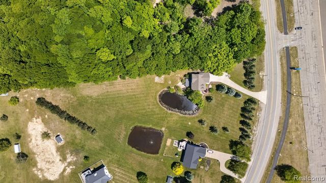 9055 Hegel Road, Goodrich, MI 48438