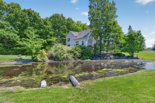 9055 Hegel Road, Goodrich, MI 48438