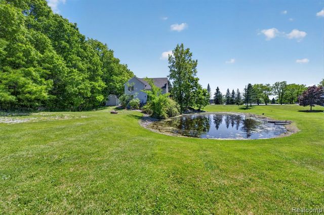 9055 Hegel Road, Goodrich, MI 48438