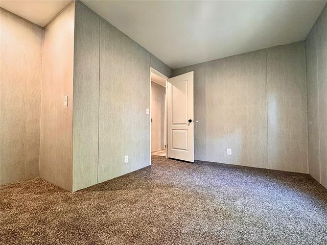 15561 WILSON BOULEVARD, Brooksville, FL 34604