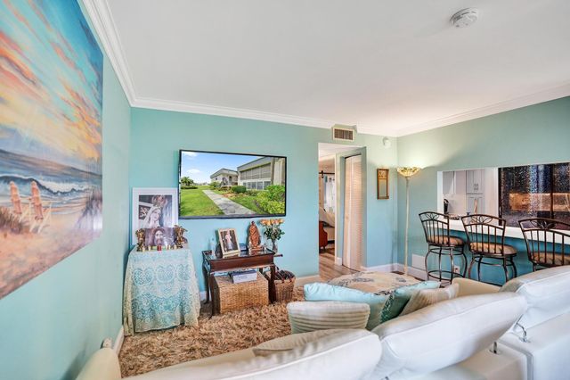 54 Piedmont B, Delray Beach, FL 33484