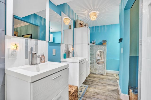 54 Piedmont B, Delray Beach, FL 33484