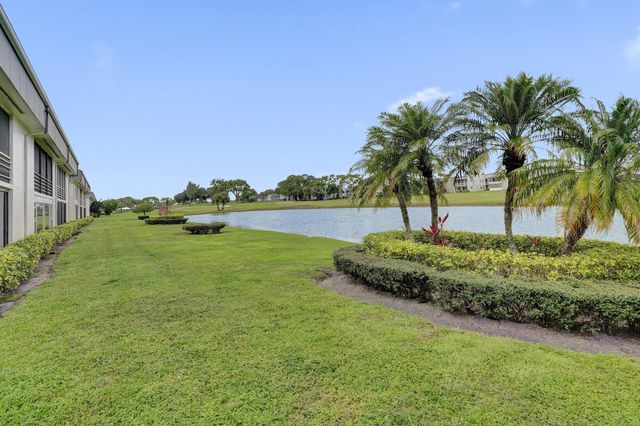 54 Piedmont B, Delray Beach, FL 33484