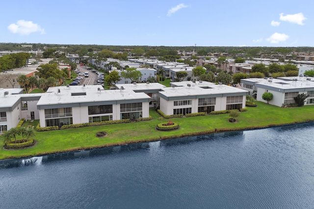 54 Piedmont B, Delray Beach, FL 33484