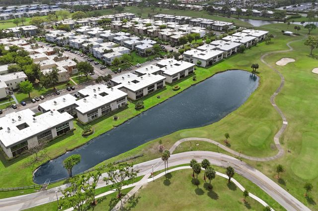 54 Piedmont B, Delray Beach, FL 33484