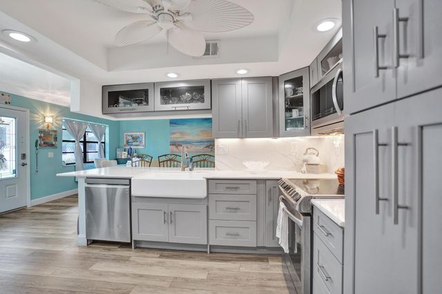 54 Piedmont B, Delray Beach, FL 33484