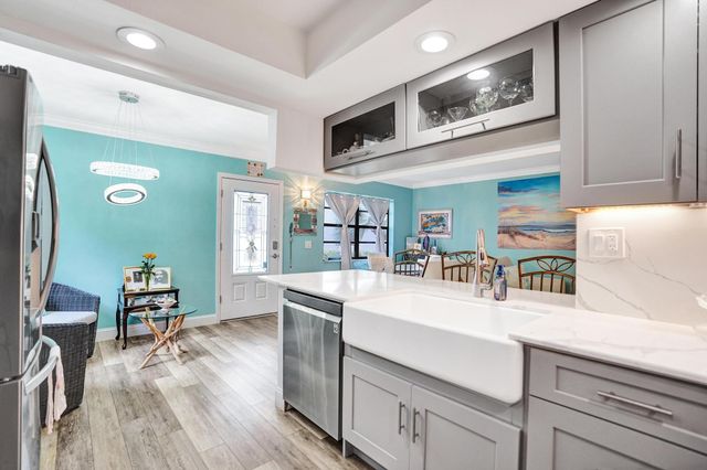 54 Piedmont B, Delray Beach, FL 33484