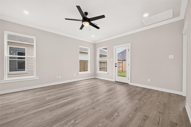 21122 Autumn Heights, Bonney, TX 77583