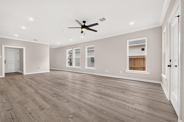 21122 Autumn Heights, Bonney, TX 77583