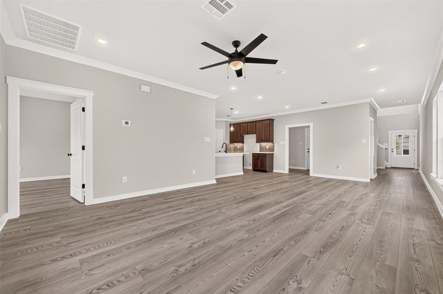 21122 Autumn Heights, Bonney, TX 77583