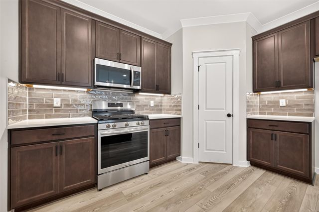 21122 Autumn Heights, Bonney, TX 77583