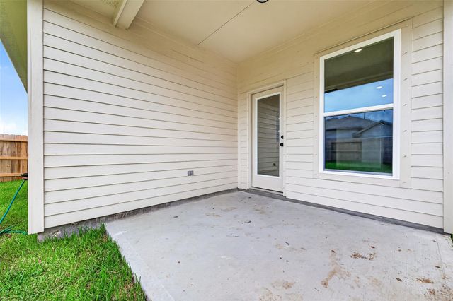 21122 Autumn Heights, Bonney, TX 77583