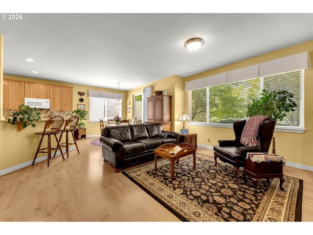 3719 Nw 9TH Loop, Camas, WA 98607