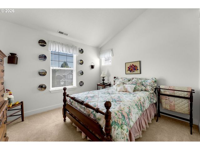 3719 Nw 9TH Loop, Camas, WA 98607