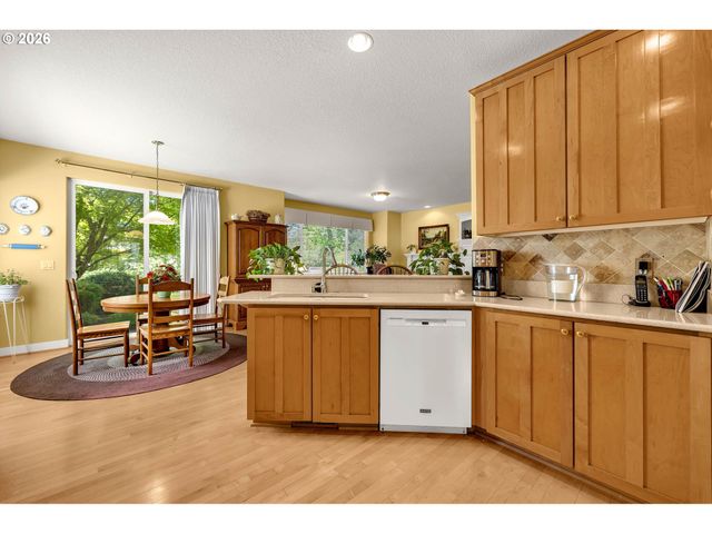 3719 Nw 9TH Loop, Camas, WA 98607