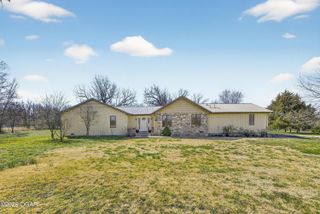 8223 Jute Road, Neosho, MO 64850