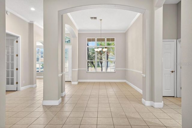 201 W BLUE WATER EDGE DRIVE, Eustis, FL 32736