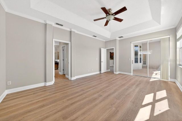 201 W BLUE WATER EDGE DRIVE, Eustis, FL 32736