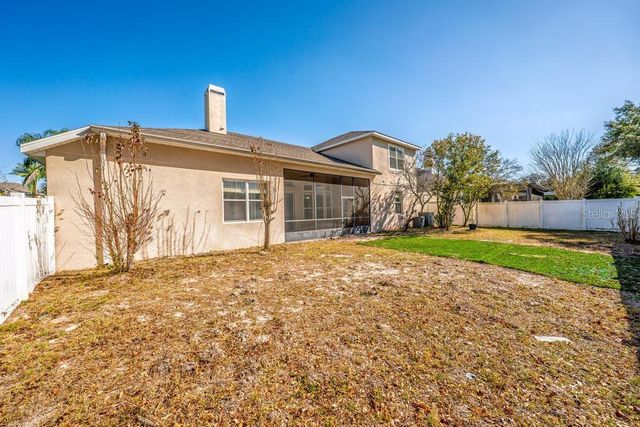 201 W BLUE WATER EDGE DRIVE, Eustis, FL 32736