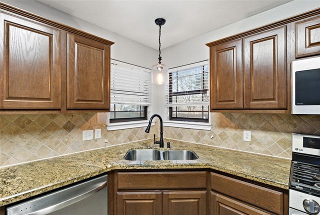 1112 Hopewell Court, College Station, TX 77845