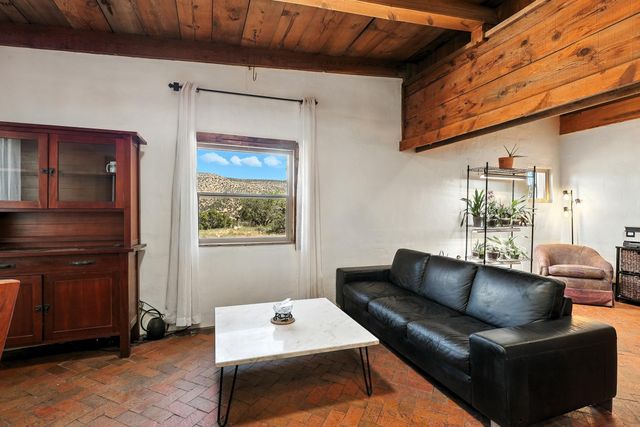 52 CAMINO DEL OSO, Placitas, NM 87043