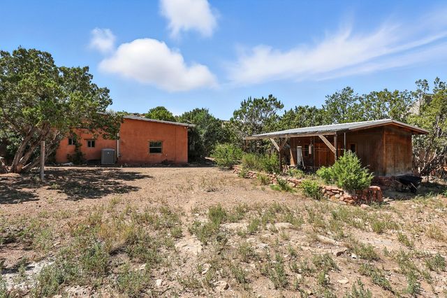 52 CAMINO DEL OSO, Placitas, NM 87043