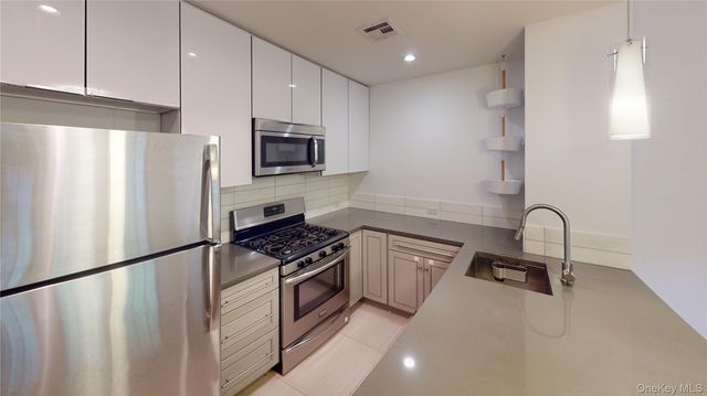 278 Burns Street 1, Forest Hills, NY 11375