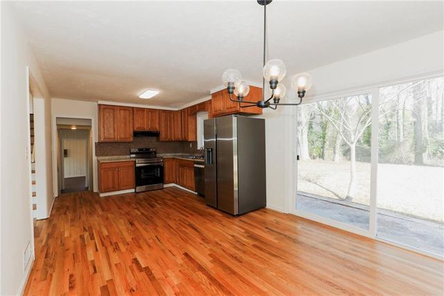 2332 Mirriam Lane, Decatur, GA 30032