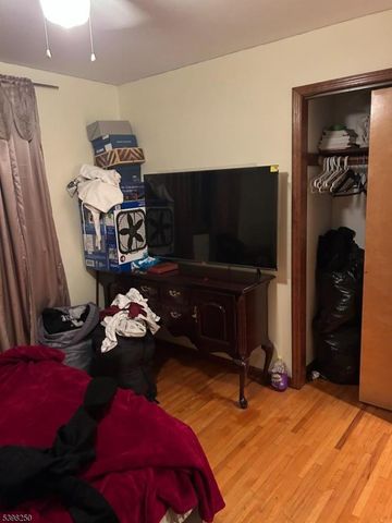 63 Chambers St, Newark City, NJ 07105