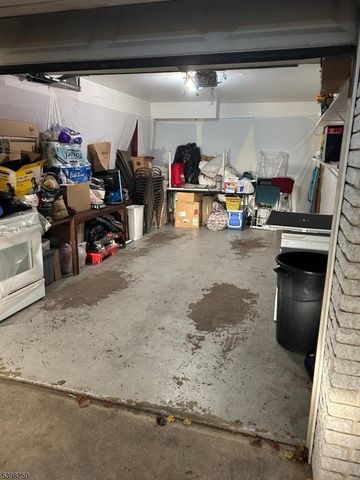 63 Chambers St, Newark City, NJ 07105