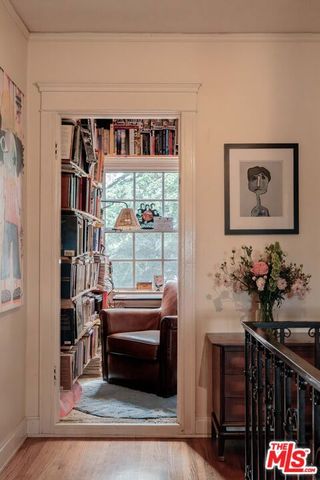1165 N Howard Street, Glendale, CA 91207