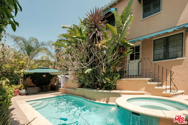 1165 N Howard Street, Glendale, CA 91207