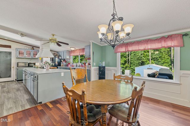 200 Sunray Drive, Clayton, NC 27520