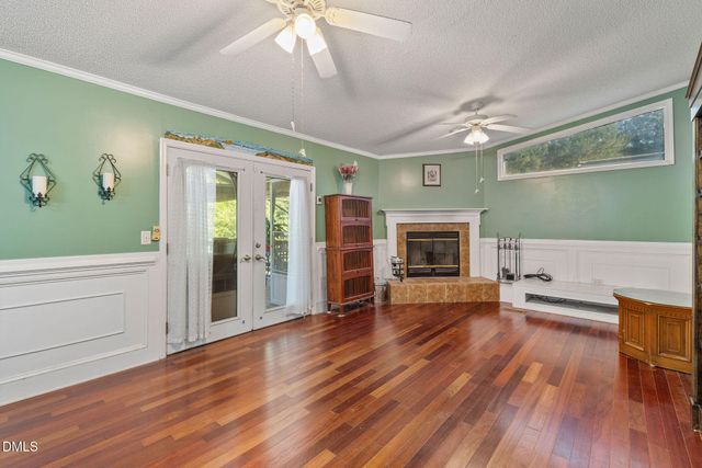200 Sunray Drive, Clayton, NC 27520