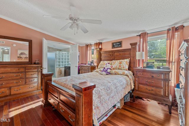 200 Sunray Drive, Clayton, NC 27520