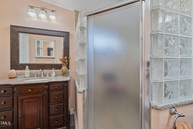 200 Sunray Drive, Clayton, NC 27520
