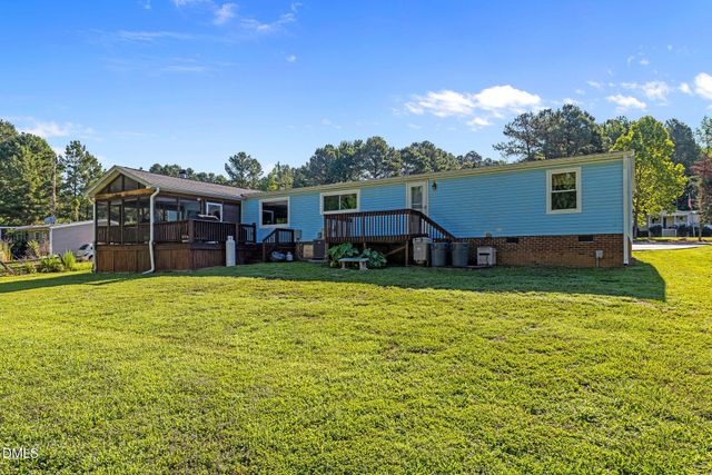 200 Sunray Drive, Clayton, NC 27520