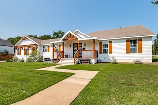 1723 N Edgefield Avenue, Dallas, TX 75208