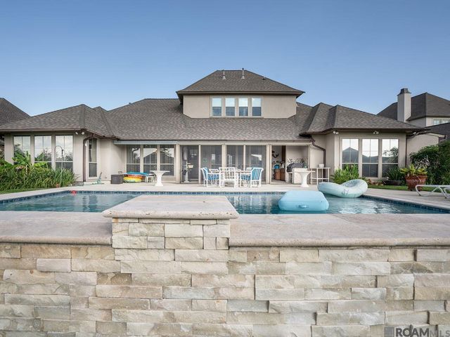 14750 Memorial Tower Dr, Baton Rouge, LA 70810