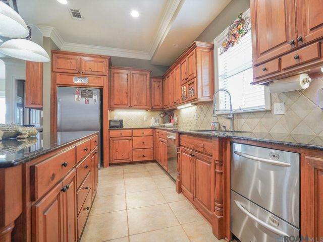 14750 Memorial Tower Dr, Baton Rouge, LA 70810