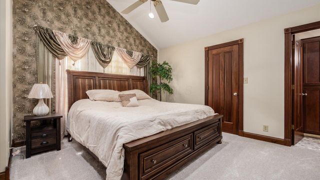 240 Mockingbird Hill Road, Zanesville, OH 43701