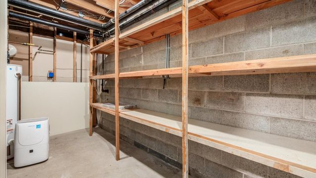 240 Mockingbird Hill Road, Zanesville, OH 43701