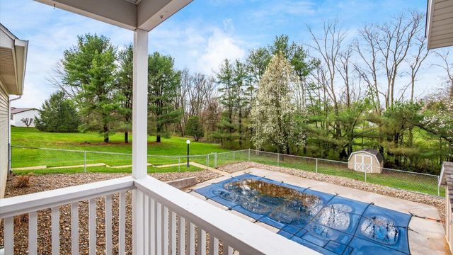 240 Mockingbird Hill Road, Zanesville, OH 43701