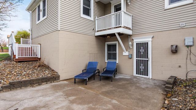 240 Mockingbird Hill Road, Zanesville, OH 43701