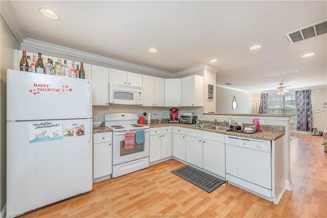 1725 Harvey Mitchell Parkway S 1630, College Station, TX 77840